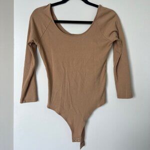 small neutral bodysuit banana republic